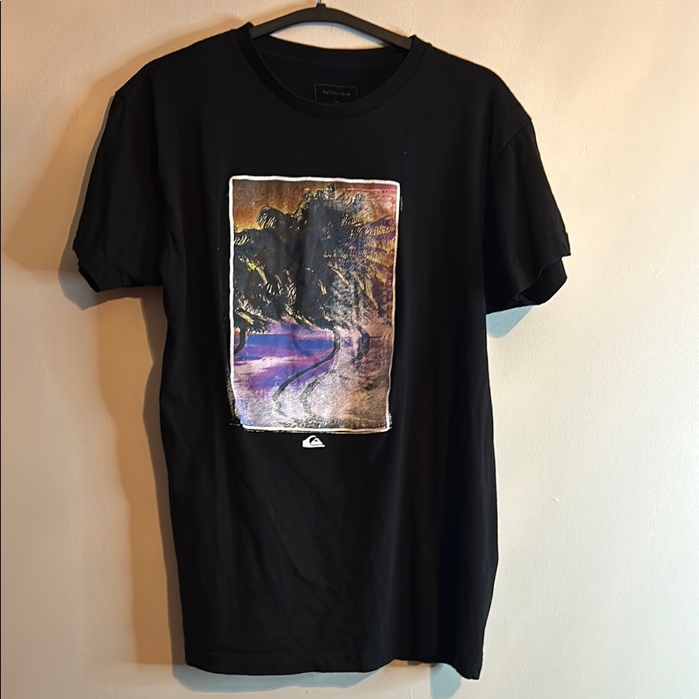 Quiksilver Black Short Sleeve Tee with Graphic Design